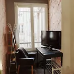 Cozy 2-Pièces au Coeur du Haut-Marais