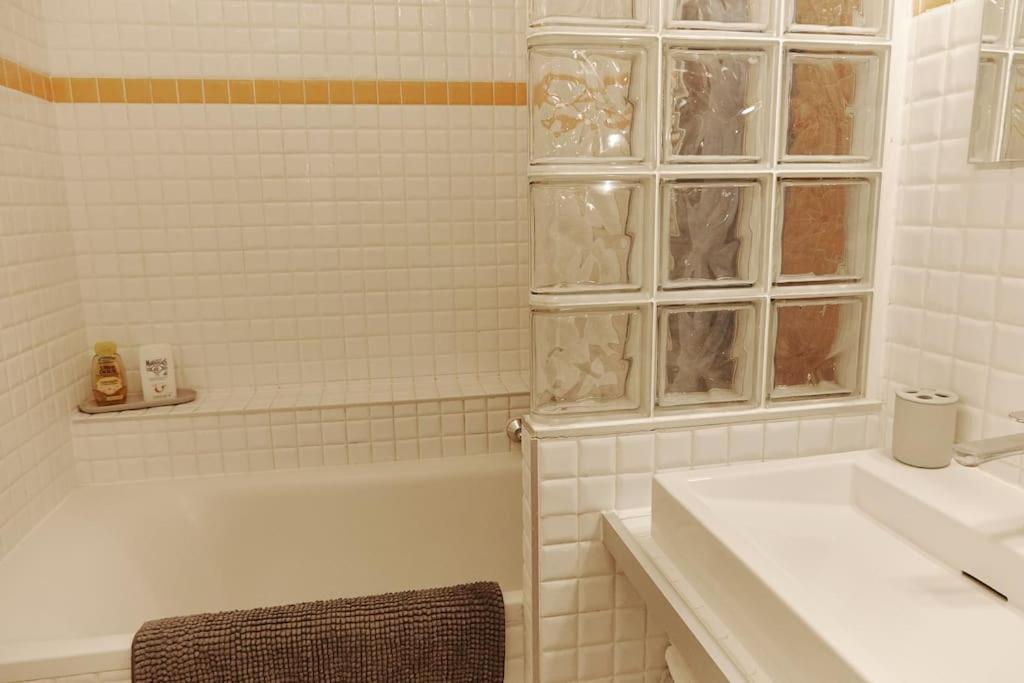 Appartamento Cozy 2-pièces Au Coeur Du Haut-marais *
